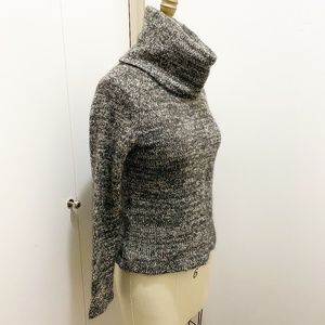 Nygard Oversized Turtle Neck Brown Cream 8